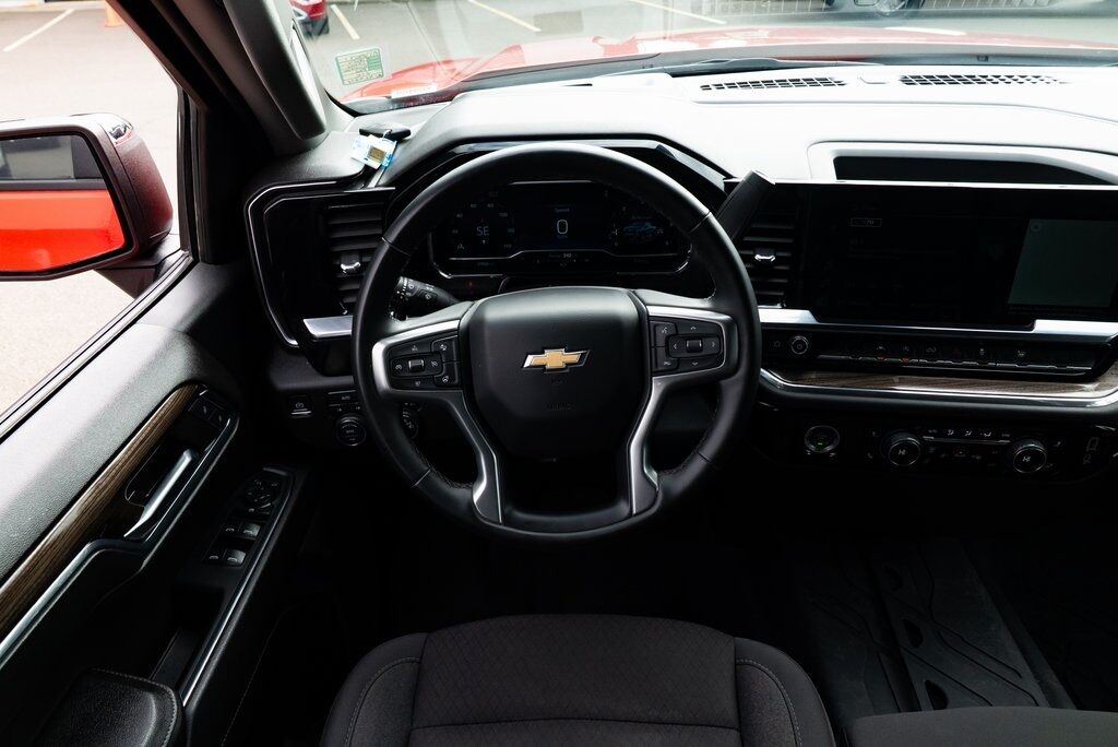 2024 Chevrolet Silverado 1500 LT Milwaukie OR