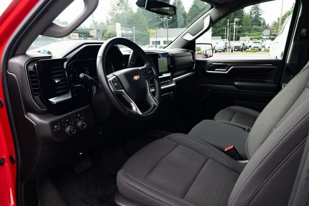 2024 Chevrolet Silverado 1500 LT Milwaukie OR