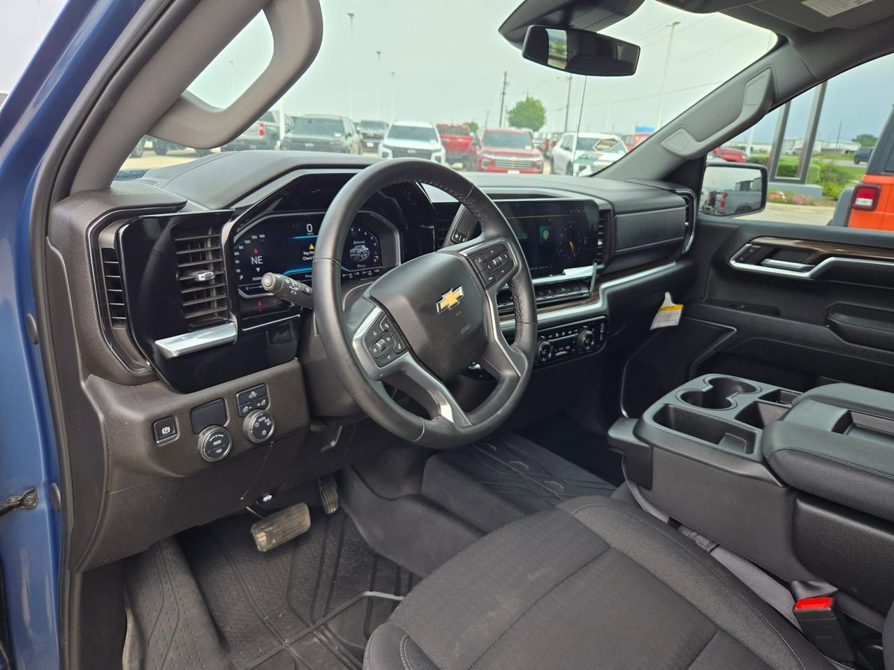 2024 Chevrolet Silverado 1500 LT Castroville TX