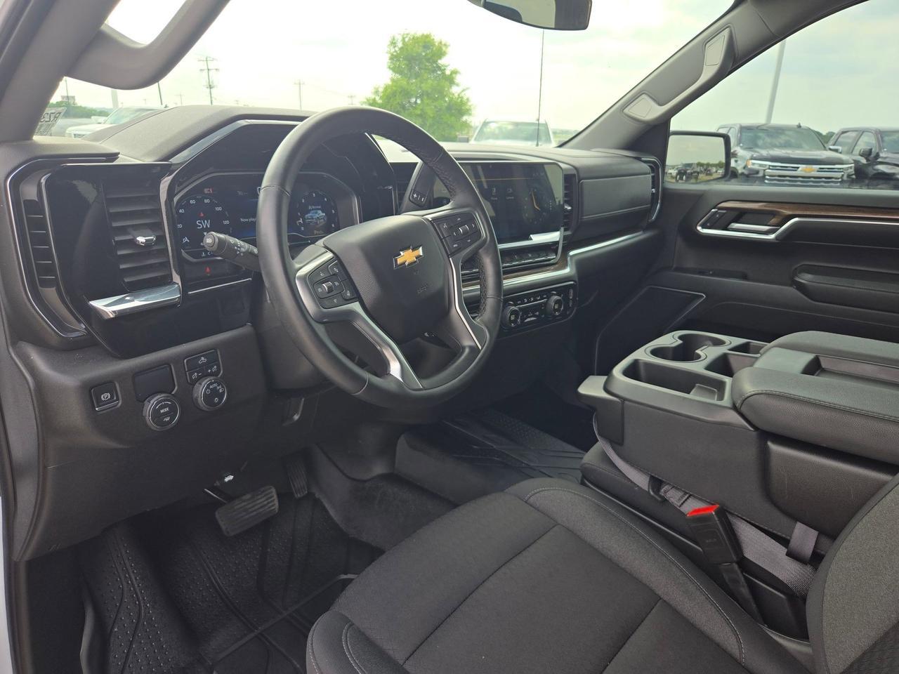 2024 Chevrolet Silverado 1500 LT Castroville TX