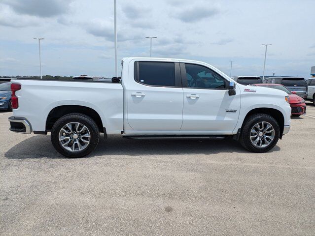 2024 Chevrolet Silverado 1500 LT Castroville TX