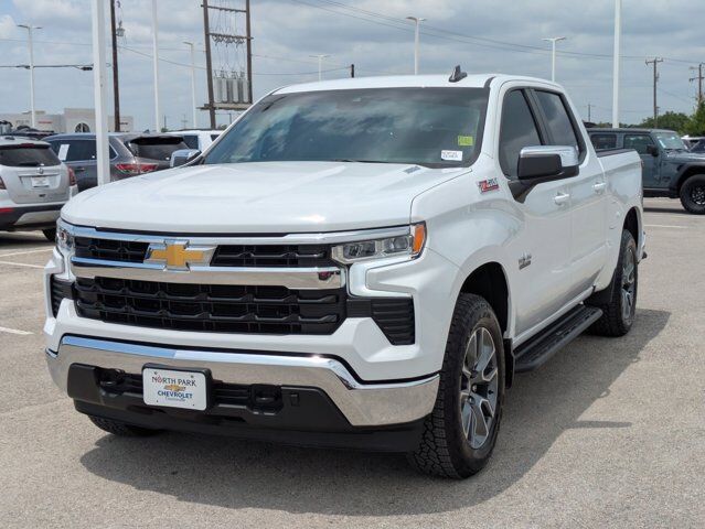 2024 Chevrolet Silverado 1500 LT Castroville TX