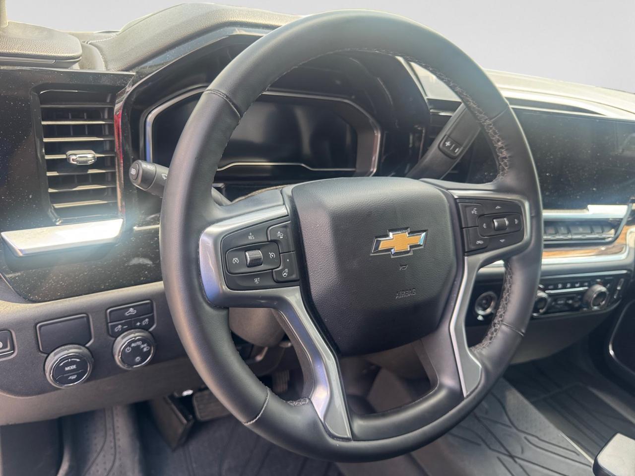 2024 Chevrolet Silverado 1500 LT Castroville TX