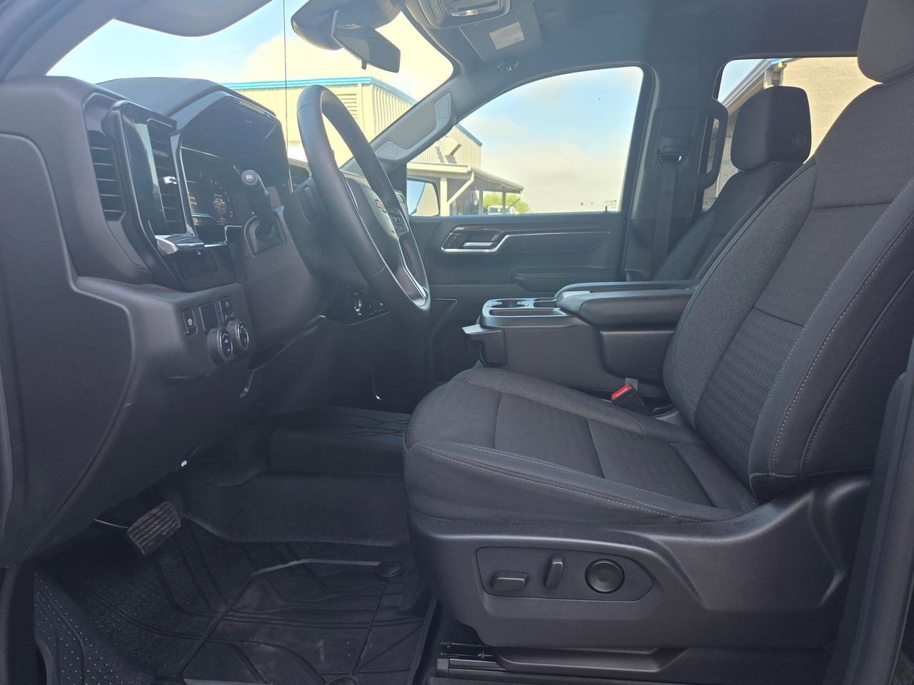 2024 Chevrolet Silverado 1500 LT Castroville TX