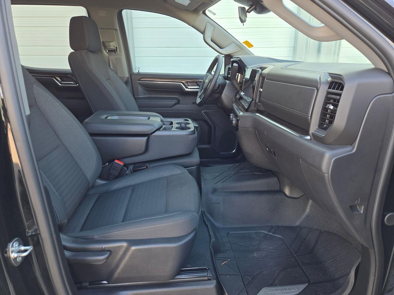 2024 Chevrolet Silverado 1500 LT Castroville TX