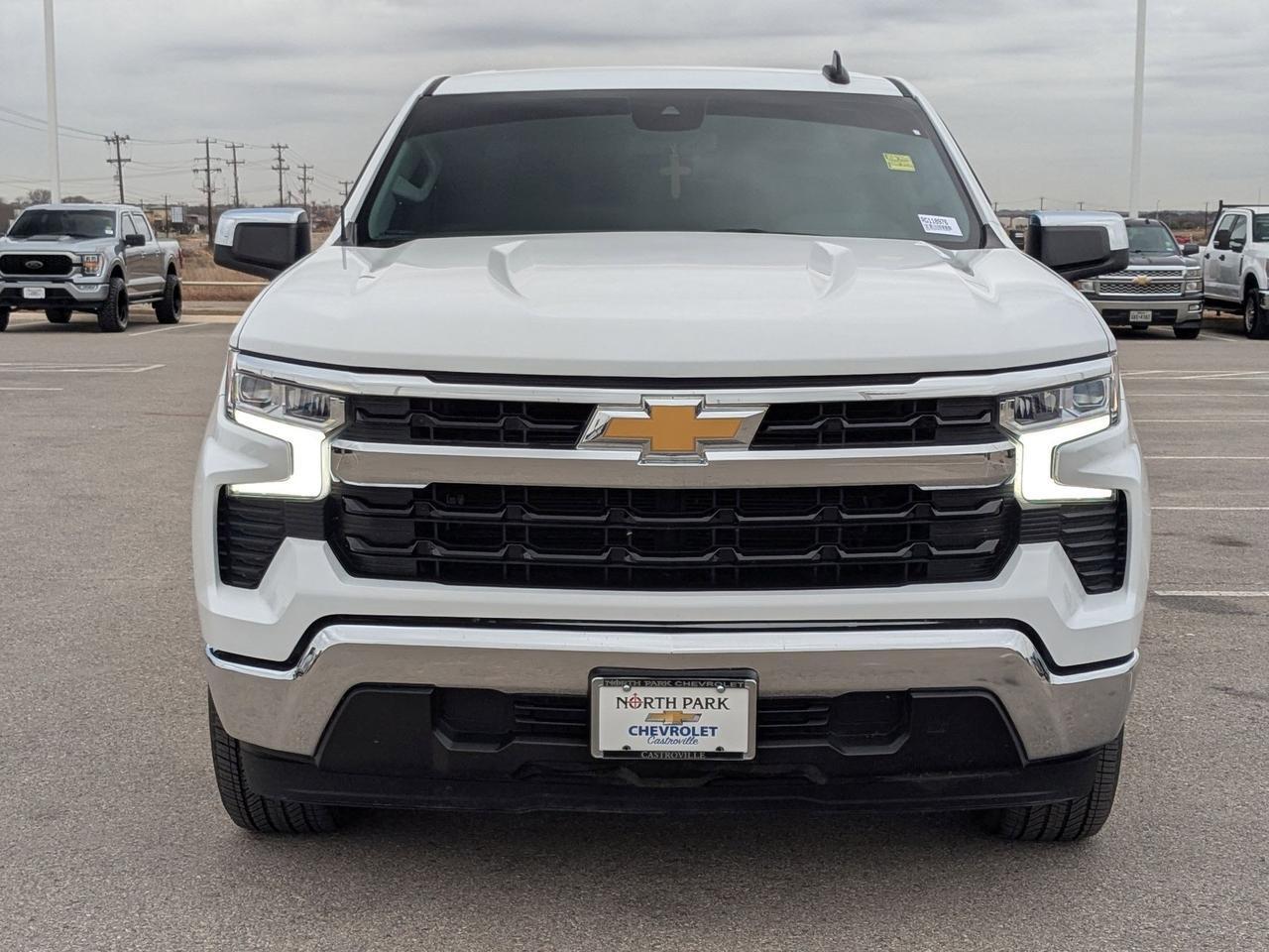 2024 Chevrolet Silverado 1500 LT Castroville TX