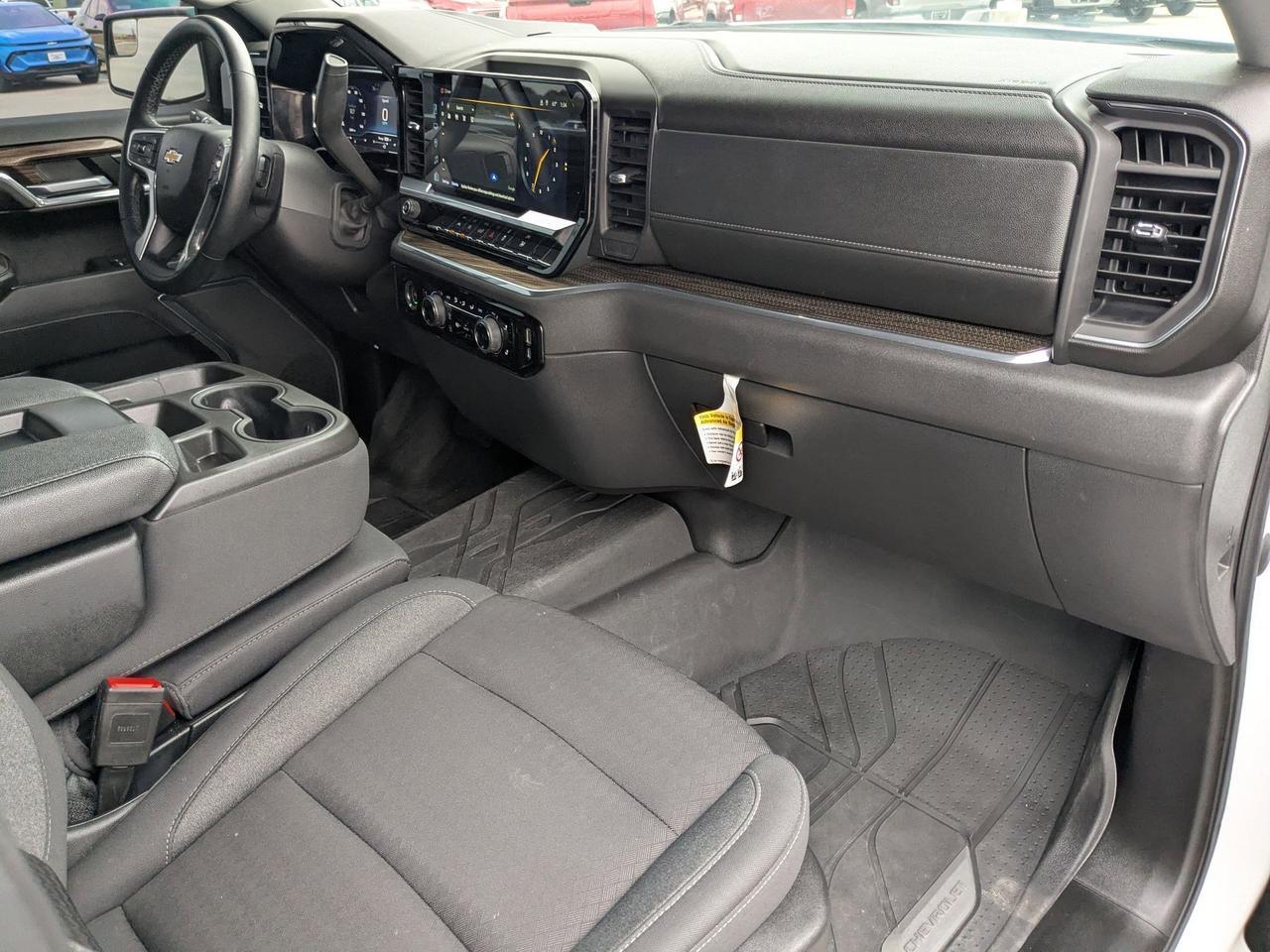 2024 Chevrolet Silverado 1500 LT Castroville TX