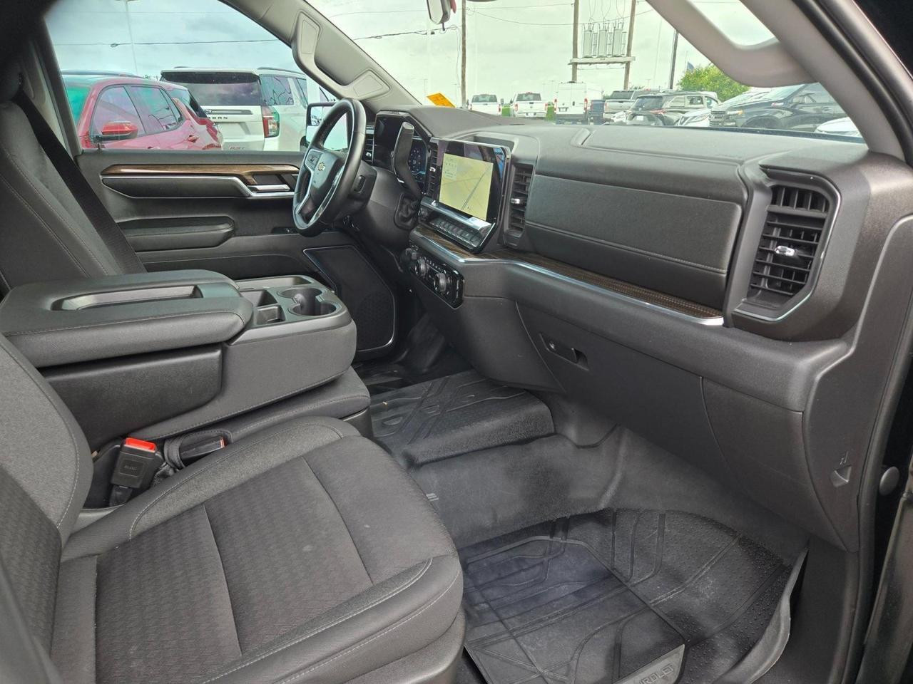 2024 Chevrolet Silverado 1500 LT Castroville TX