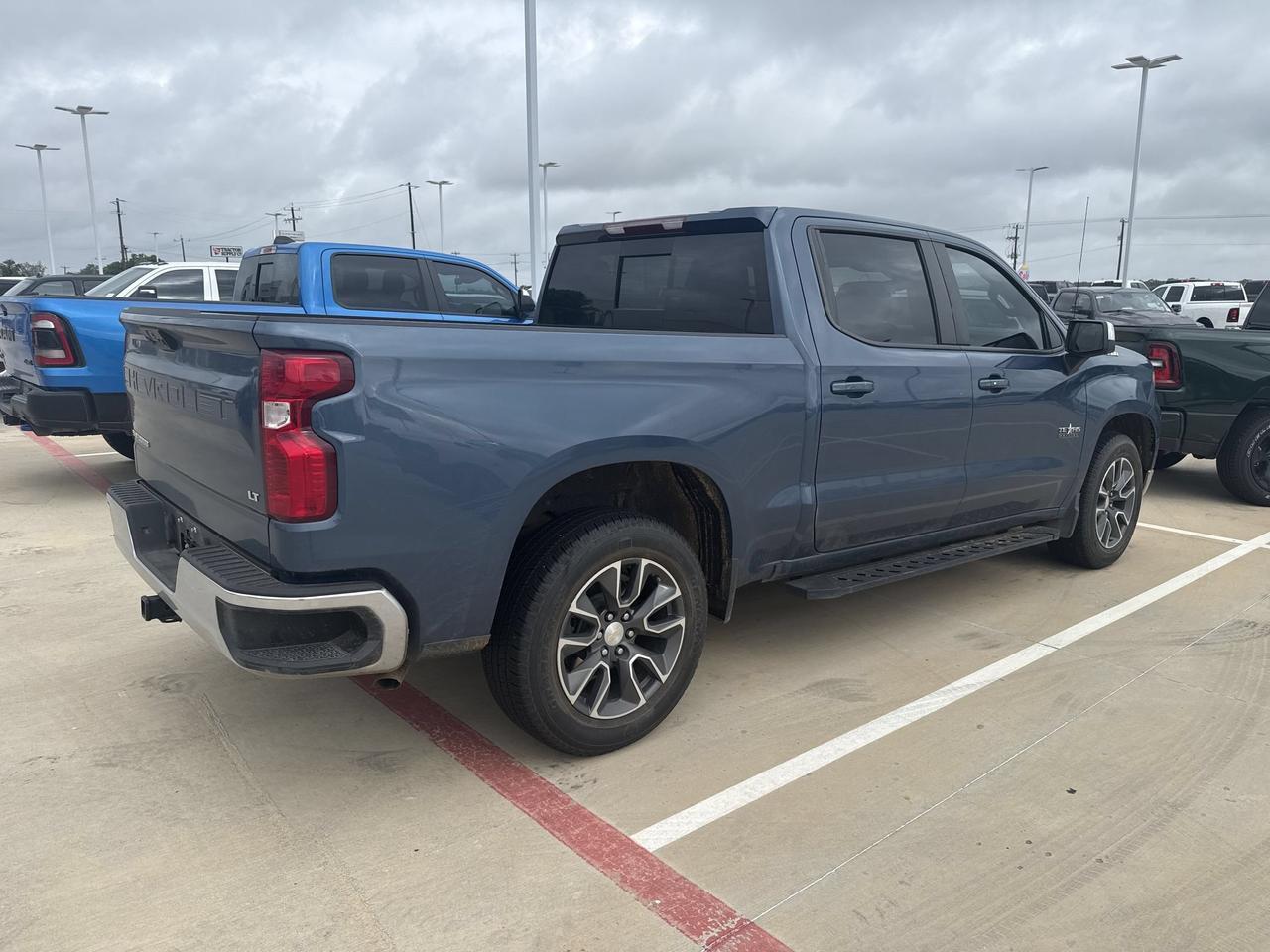 2024 Chevrolet Silverado 1500 LT