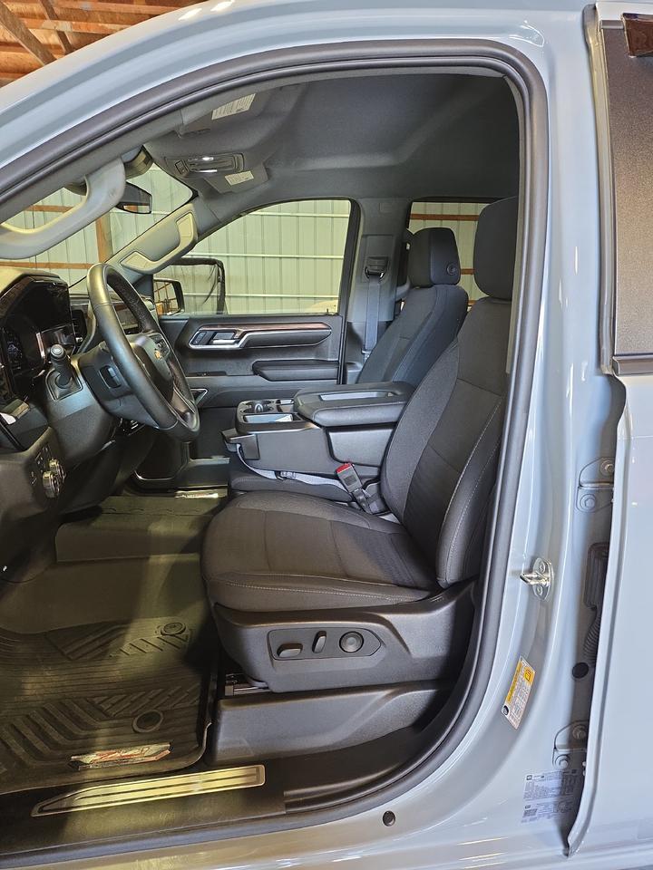 2024 Chevrolet Silverado 1500 LT Sand Lake NY