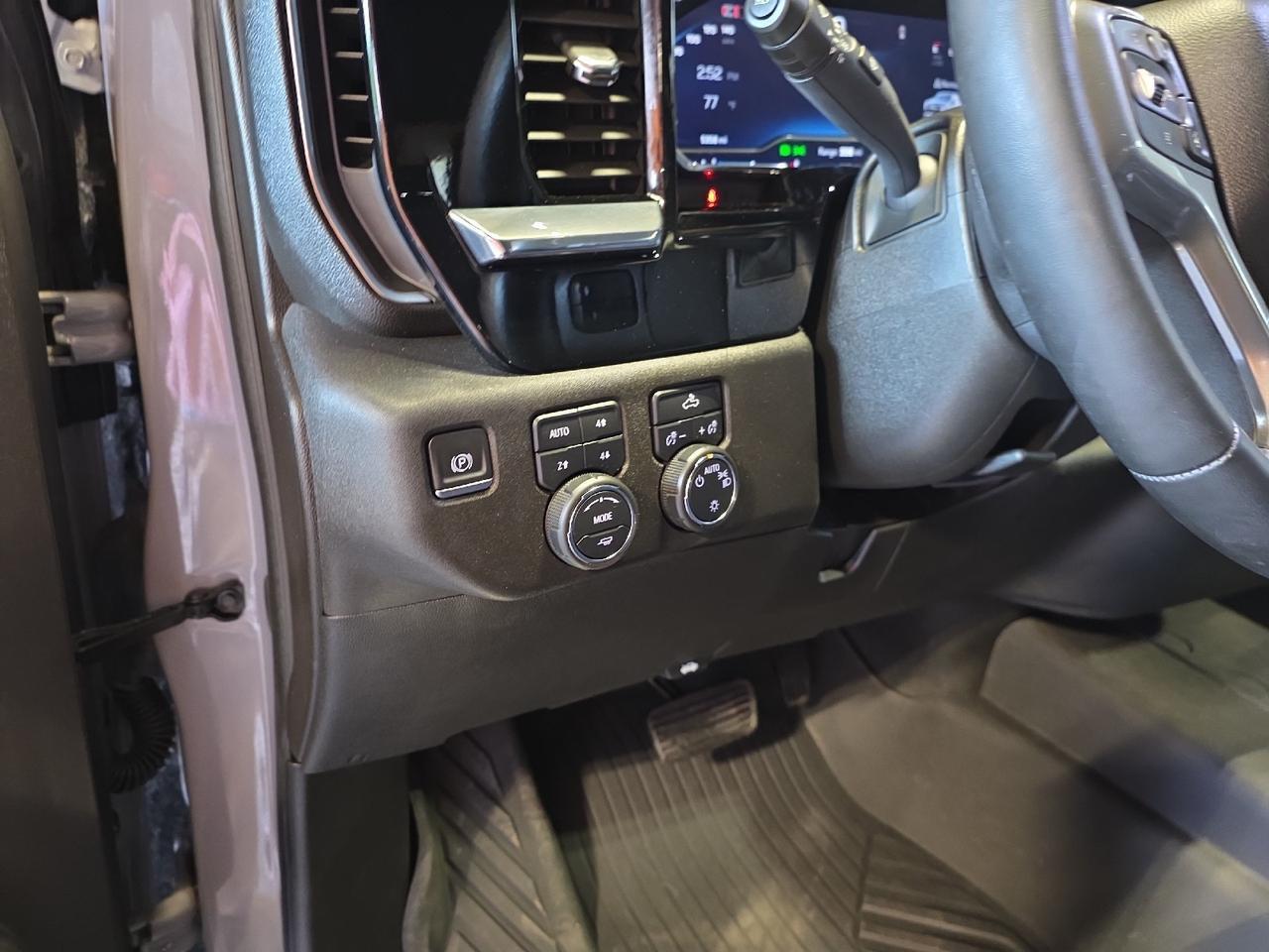 2024 Chevrolet Silverado 1500 LT Sand Lake NY