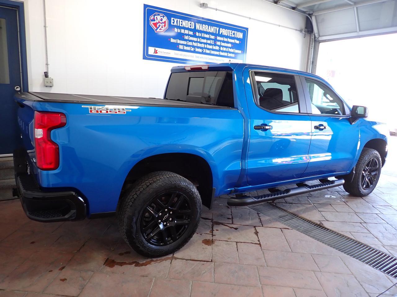 2024 Chevrolet Silverado 1500 LT Trail Boss 4WD 5'8 BOX CREW CAB Listowel ON