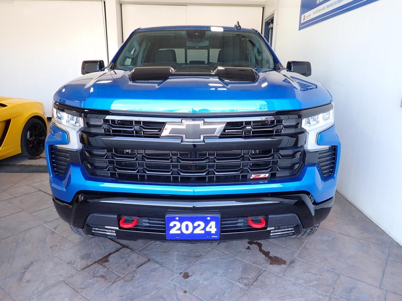 2024 Chevrolet Silverado 1500 LT Trail Boss 4WD 5'8 BOX CREW CAB Listowel ON