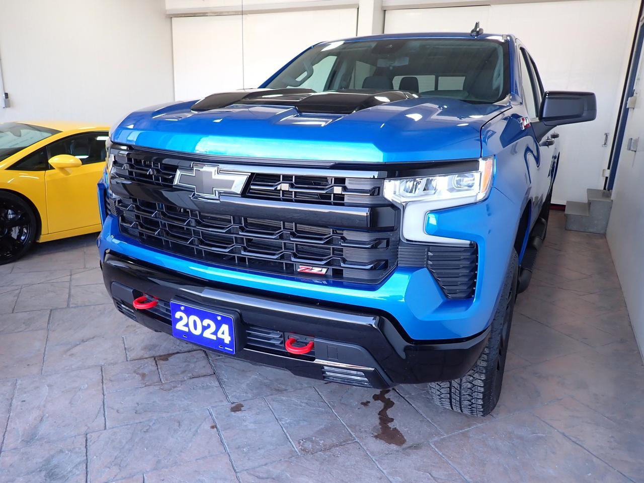 2024 Chevrolet Silverado 1500 LT Trail Boss 4WD 5'8 BOX CREW CAB Listowel ON