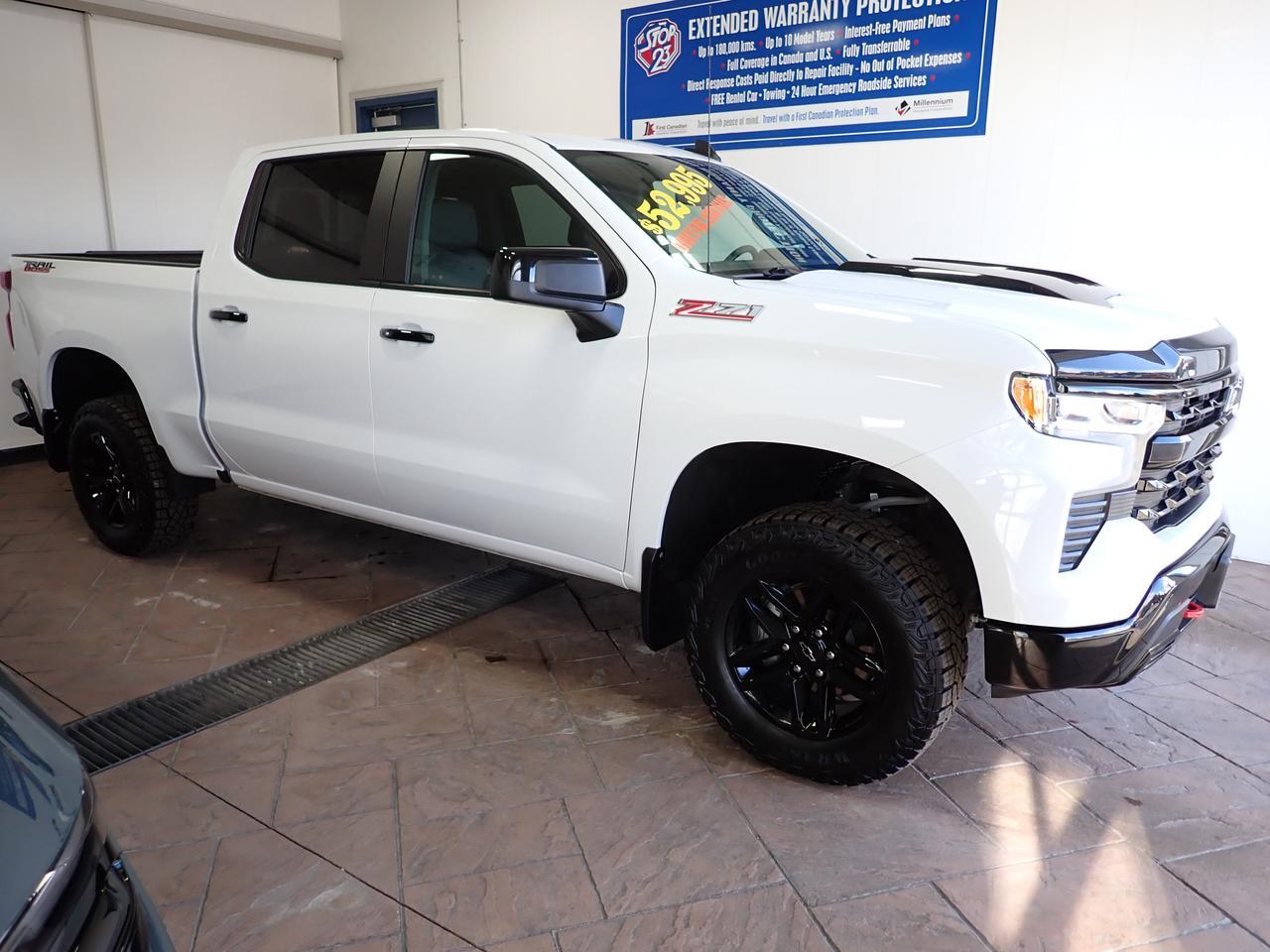 2024 Chevrolet Silverado 1500 LT Trail Boss 4WD 5'8 BOX LEATHER