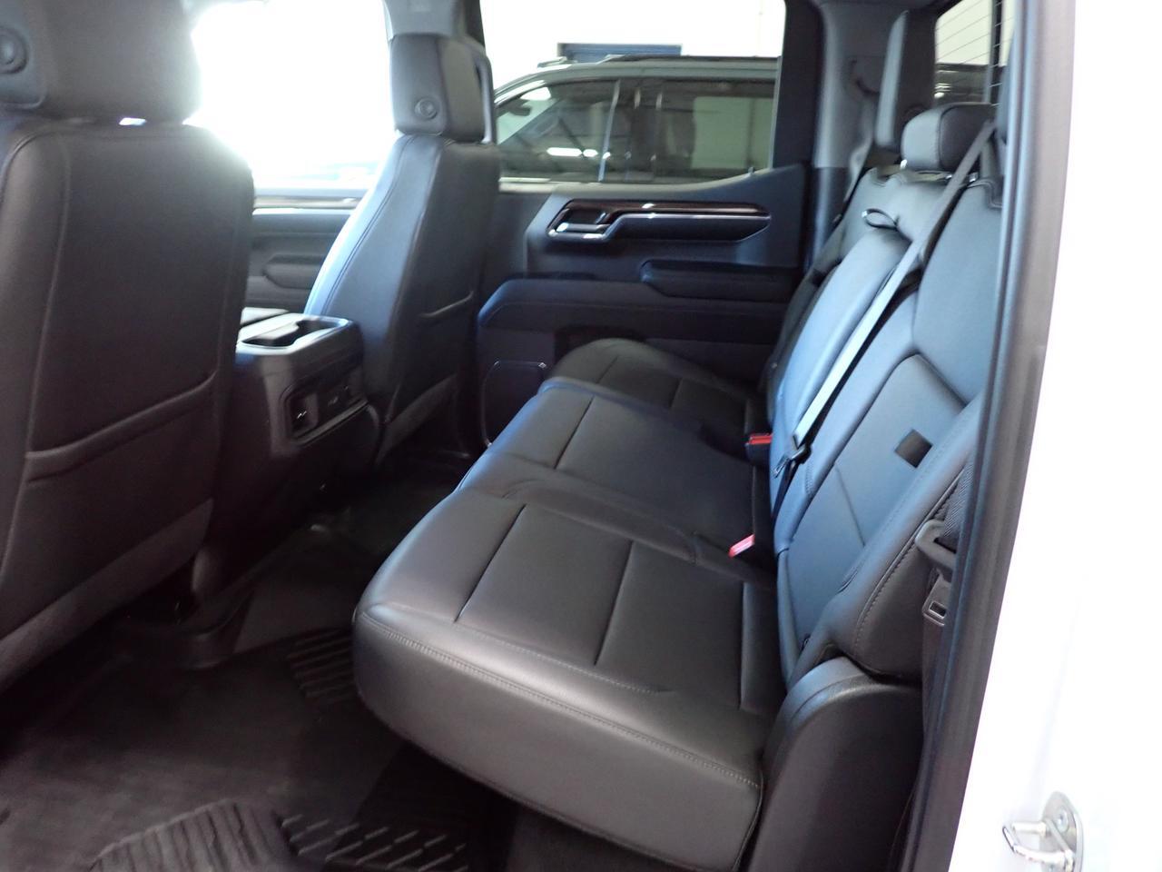 2024 Chevrolet Silverado 1500 LT Trail Boss 4WD 5'8 BOX LEATHER Listowel ON
