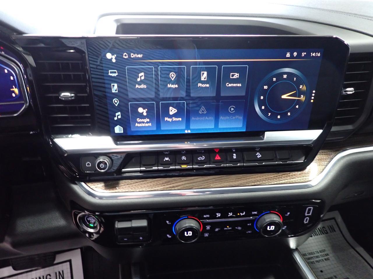 2024 Chevrolet Silverado 1500 LT Trail Boss CREW CAB 4WD LEATHER SUNROOF Listowel ON