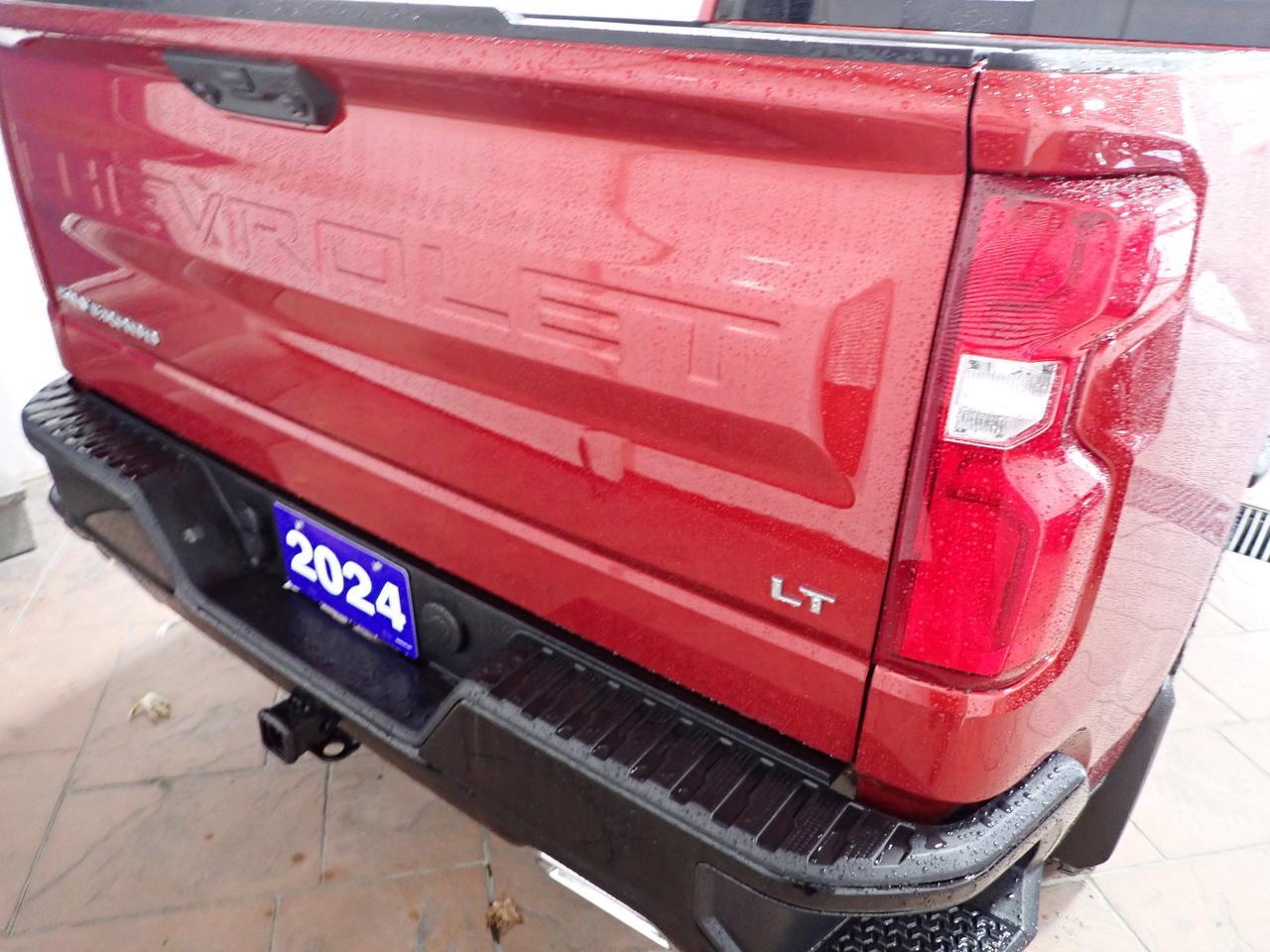 2024 Chevrolet Silverado 1500 LT Trail Boss CREW CAB 4WD LEATHER SUNROOF Listowel ON