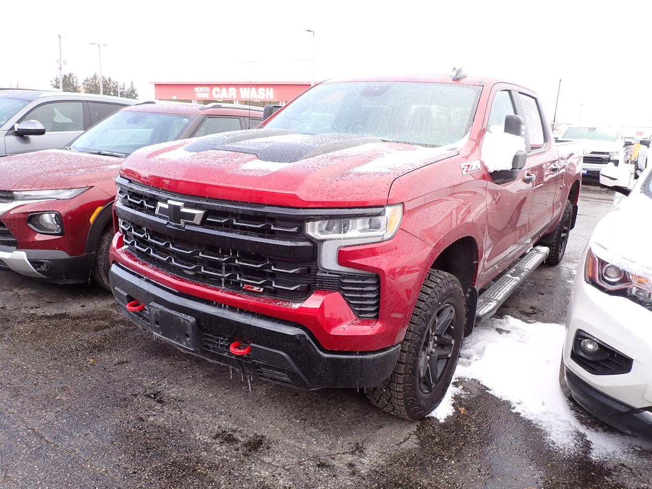 2024 Chevrolet Silverado 1500 LT Trail Boss CREW CAB 4WD Listowel ON