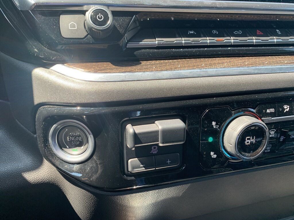 2024 Chevrolet Silverado 1500 LT Trail Boss Green Bay WI