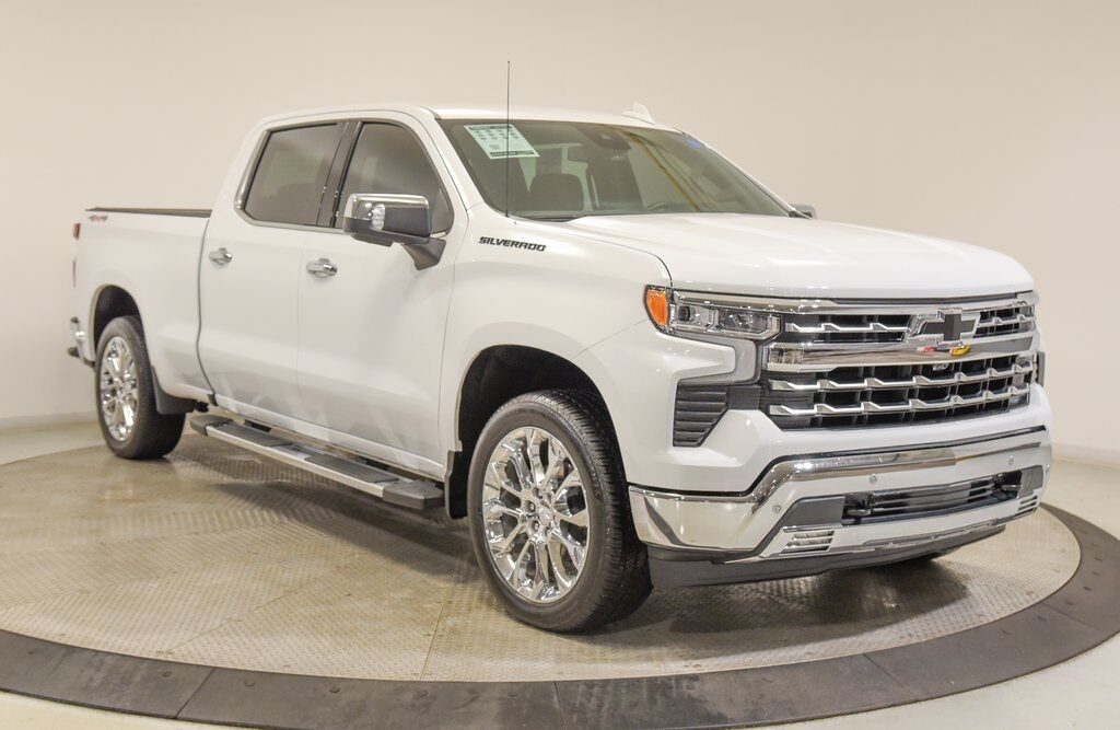 2024 Chevrolet Silverado 1500 LTZ Akron