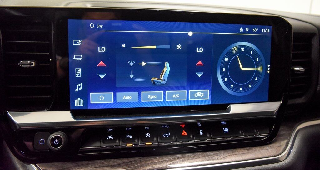 2024 Chevrolet Silverado 1500 LTZ Akron