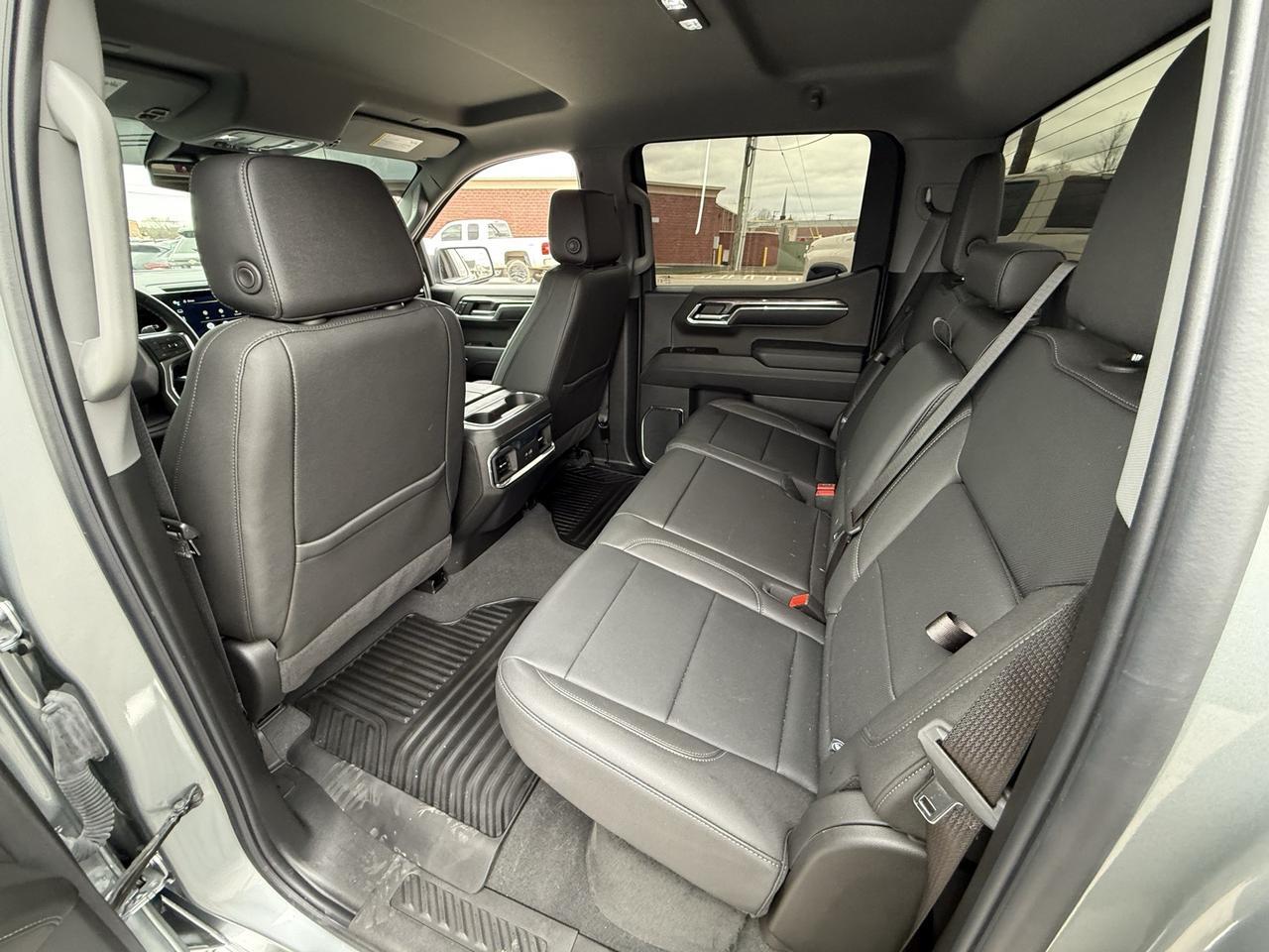 2024 Chevrolet Silverado 1500 LTZ Crestwood KY