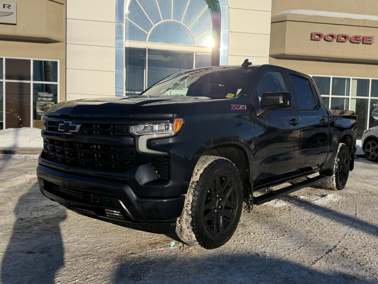 2024 Chevrolet Silverado 1500 RST | Z71 | Dark Essential Pkg | Heated Seats | Trailering Pkg | 6' Box Redwater AB