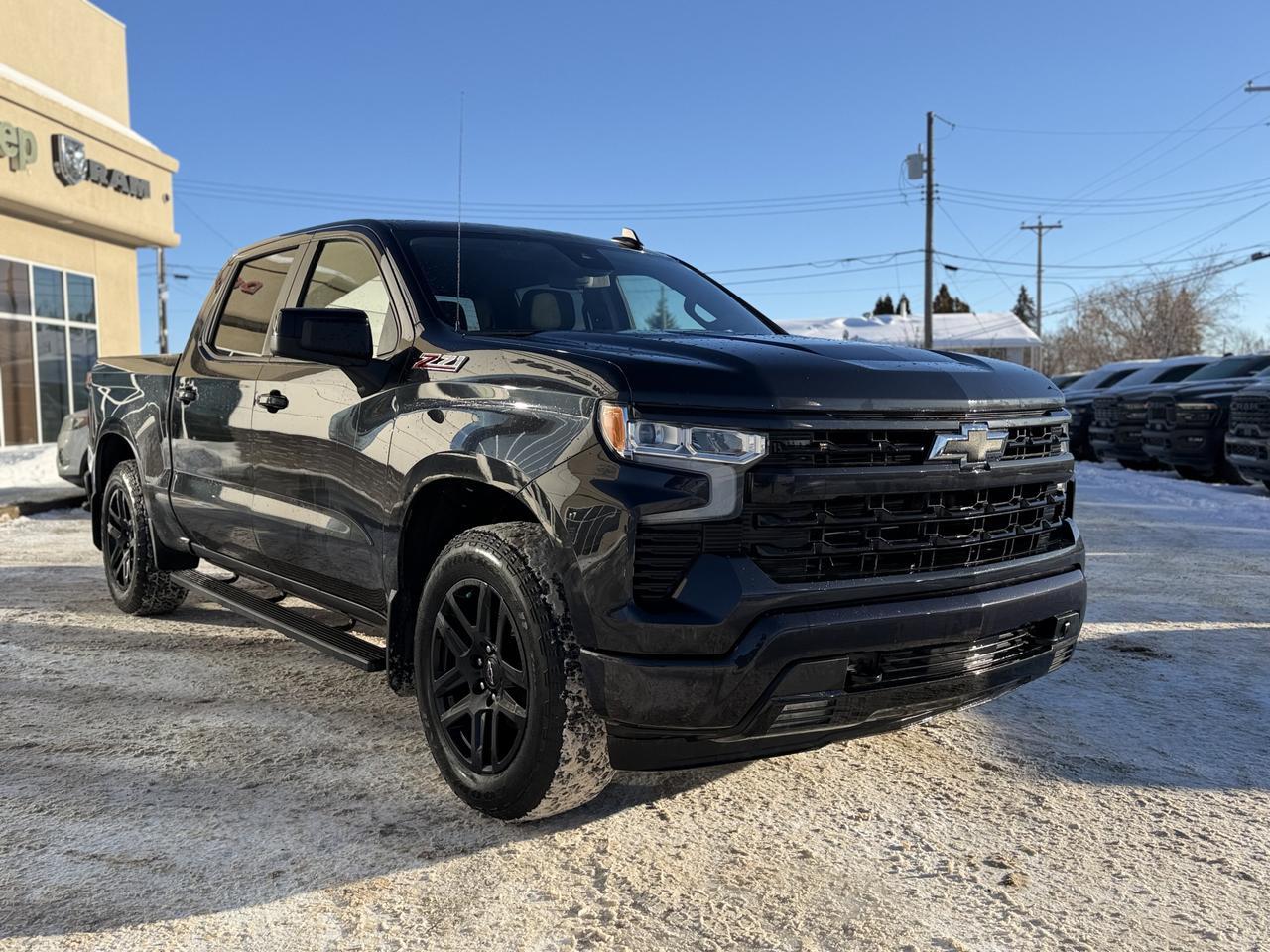 2024 Chevrolet Silverado 1500 RST | Z71 | Dark Essential Pkg | Heated Seats | Trailering Pkg | 6' Box Redwater AB