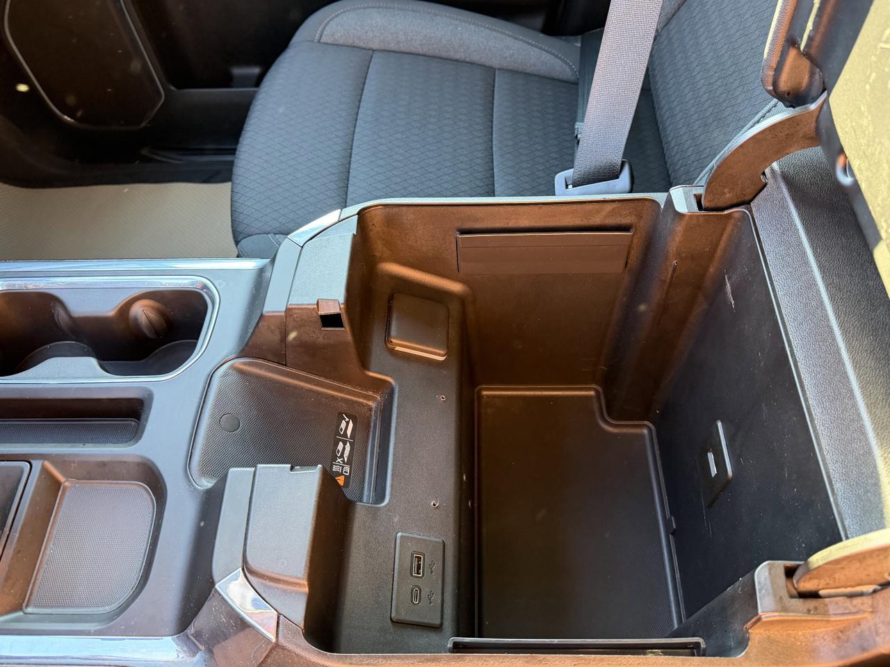 2024 Chevrolet Silverado 1500 RST | Z71 | Dark Essential Pkg | Heated Seats | Trailering Pkg | Redwater AB