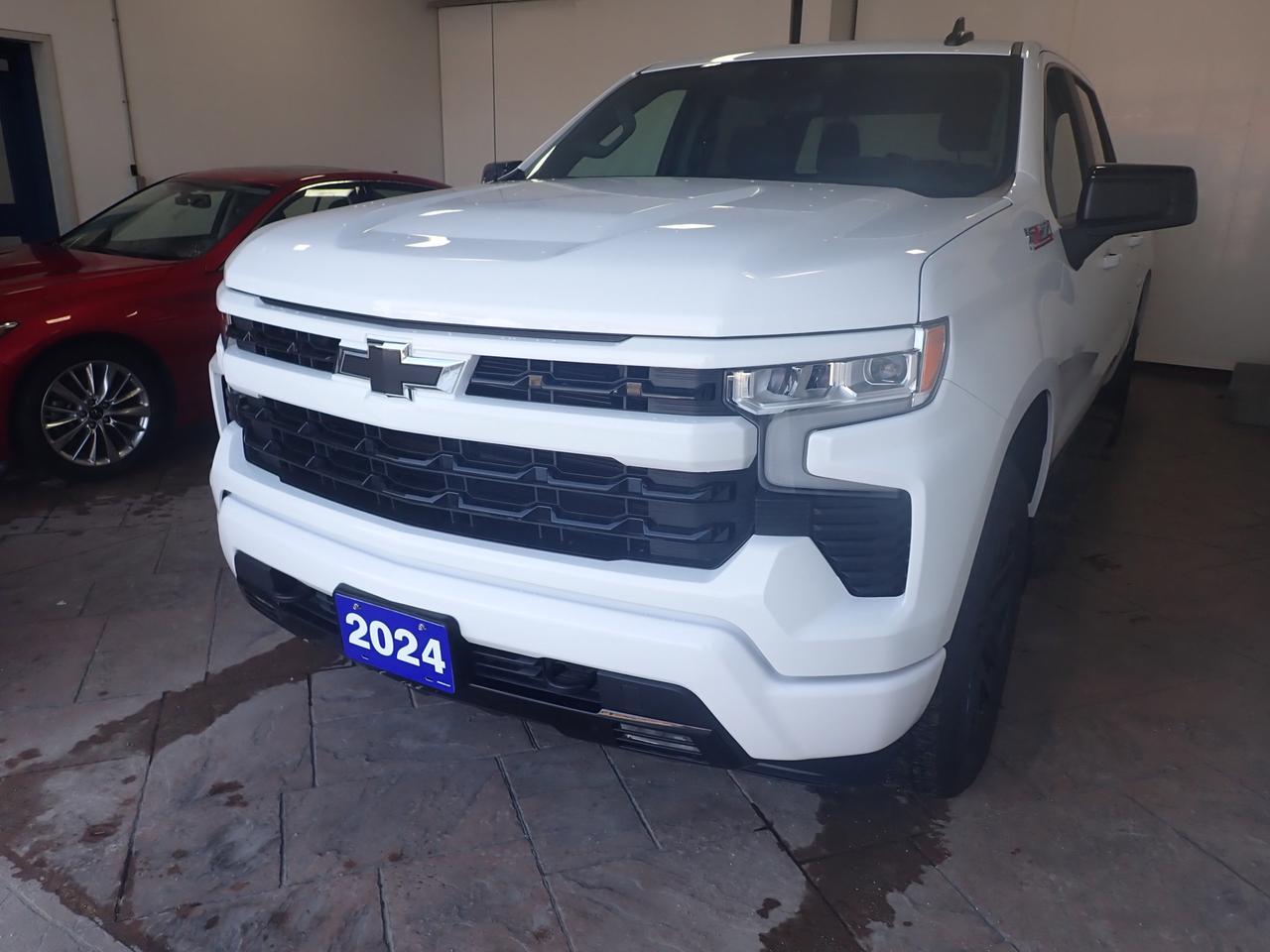 2024 Chevrolet Silverado 1500 RST 4WD CREW CAB 5'8 BOX 6 PASS Z71 Listowel ON