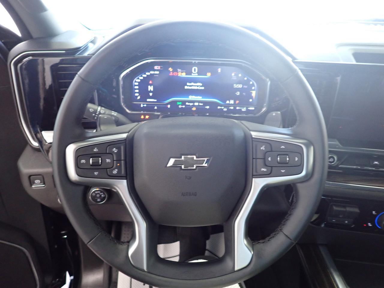 2024 Chevrolet Silverado 1500 RST 4WD CREW CAB ATS BUCKET SEATS 20' WHEELS 5'8" BOX Listowel ON