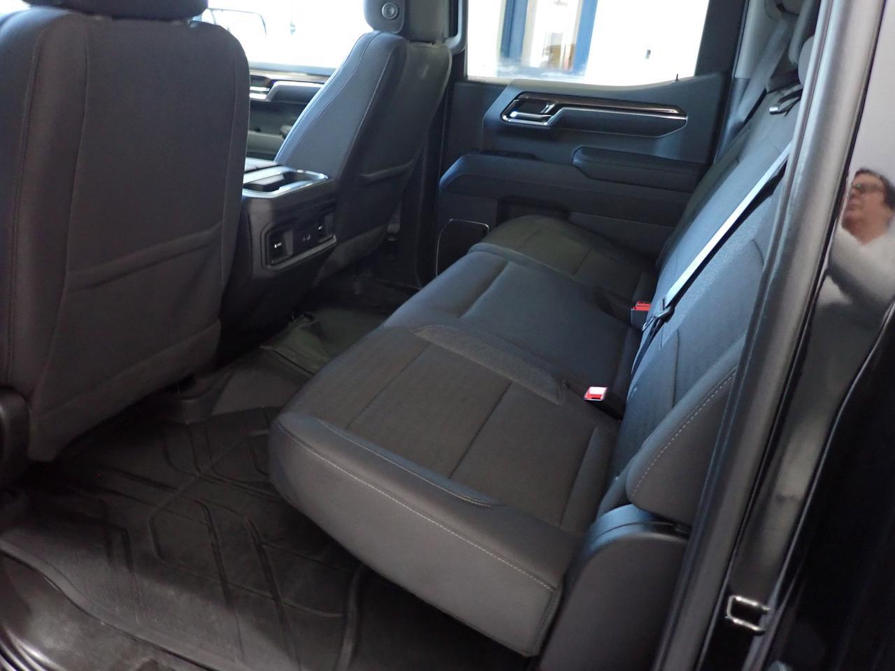 2024 Chevrolet Silverado 1500 RST 4WD CREW CAB ATS BUCKET SEATS 20' WHEELS 5'8" BOX Listowel ON