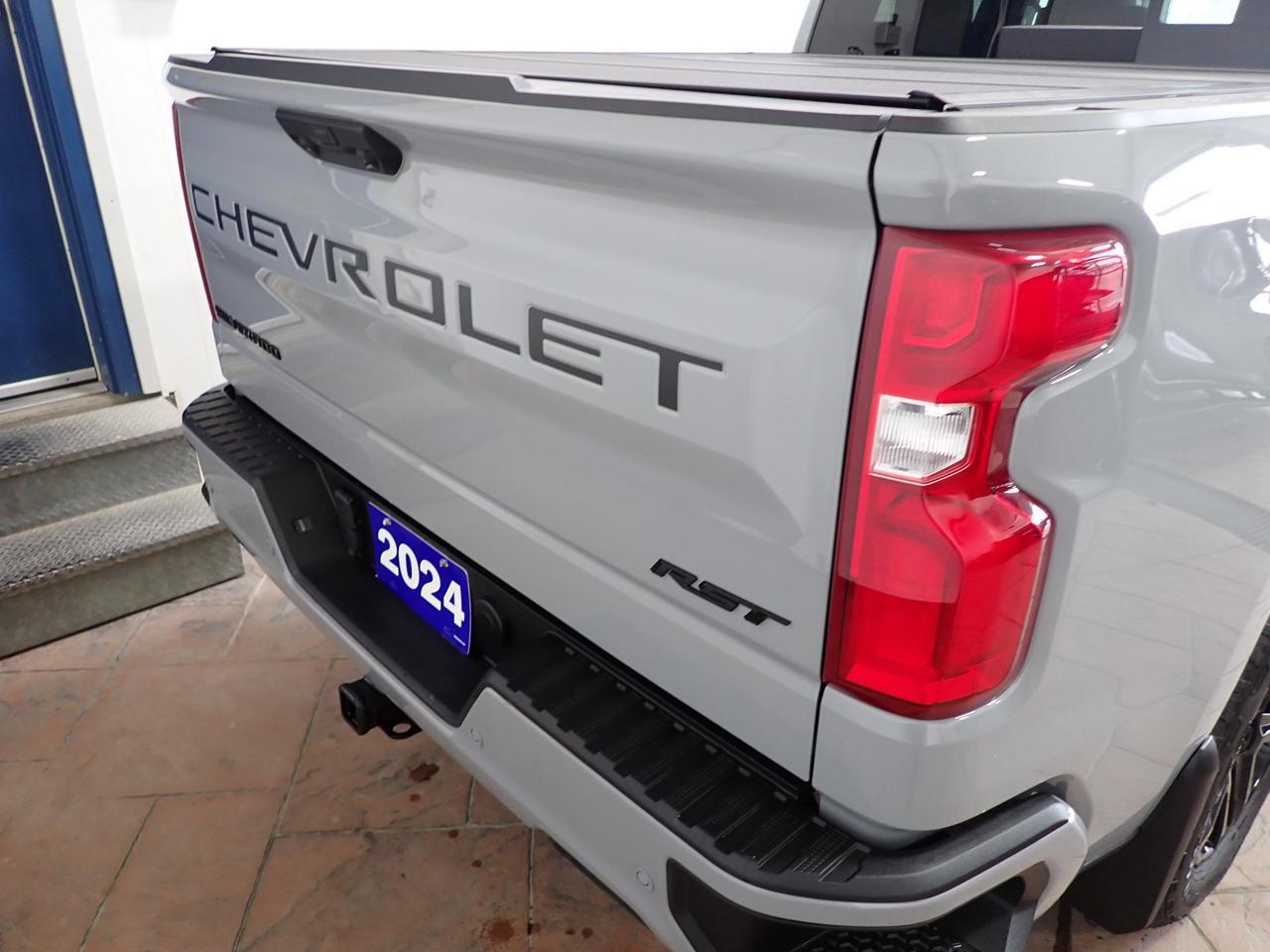 2024 Chevrolet Silverado 1500 RST 4WD CREW CAB LEATHER SUNROOF Listowel ON