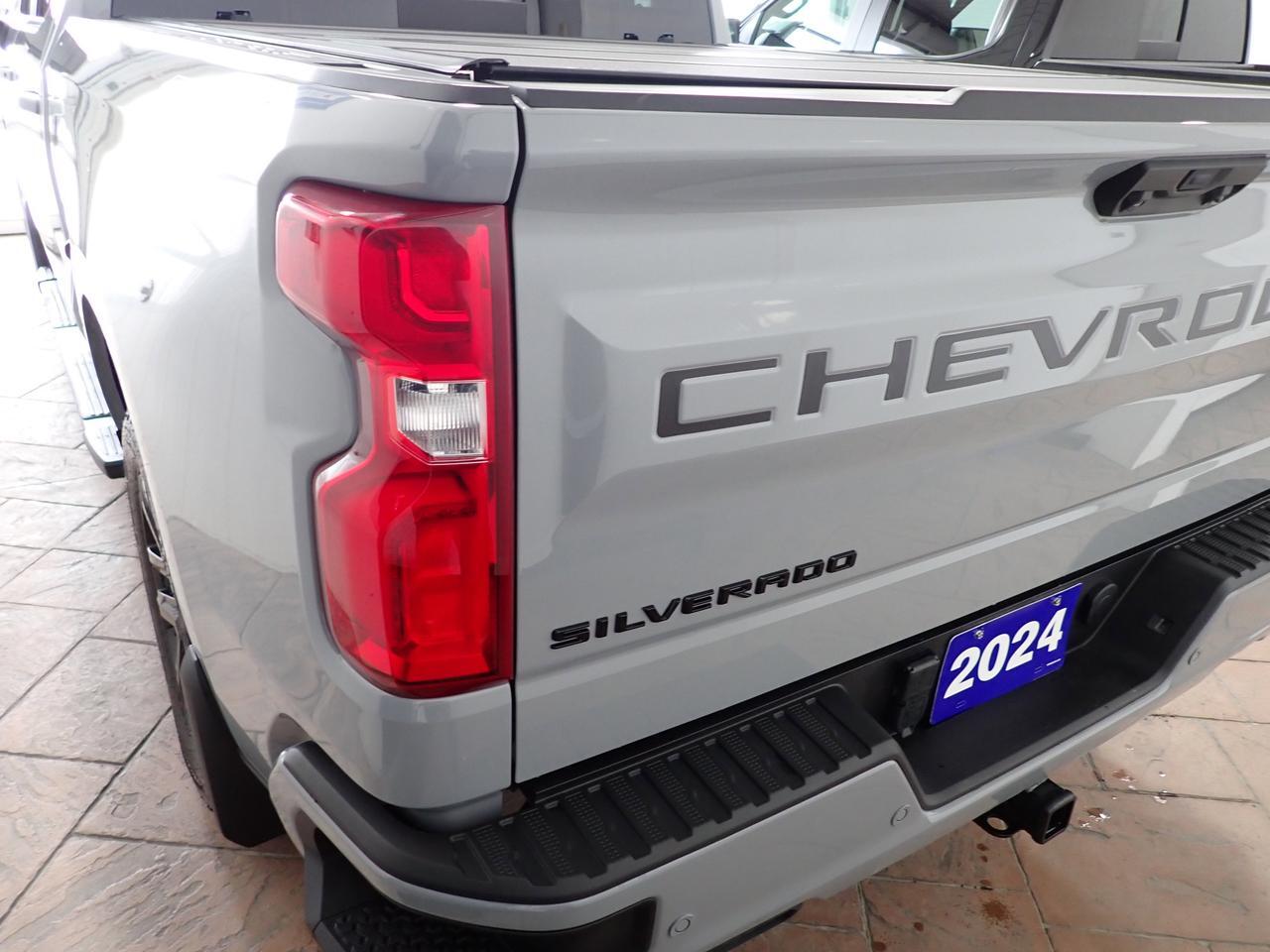 2024 Chevrolet Silverado 1500 RST 4WD CREW CAB LEATHER SUNROOF Listowel ON