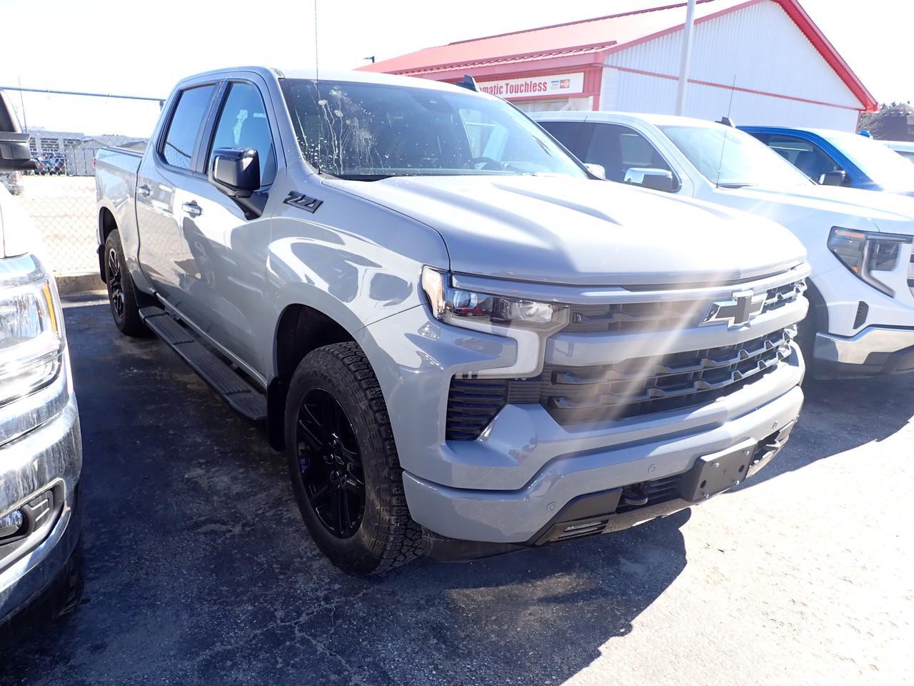 2024 Chevrolet Silverado 1500 RST 4WD CREW CAB Listowel ON