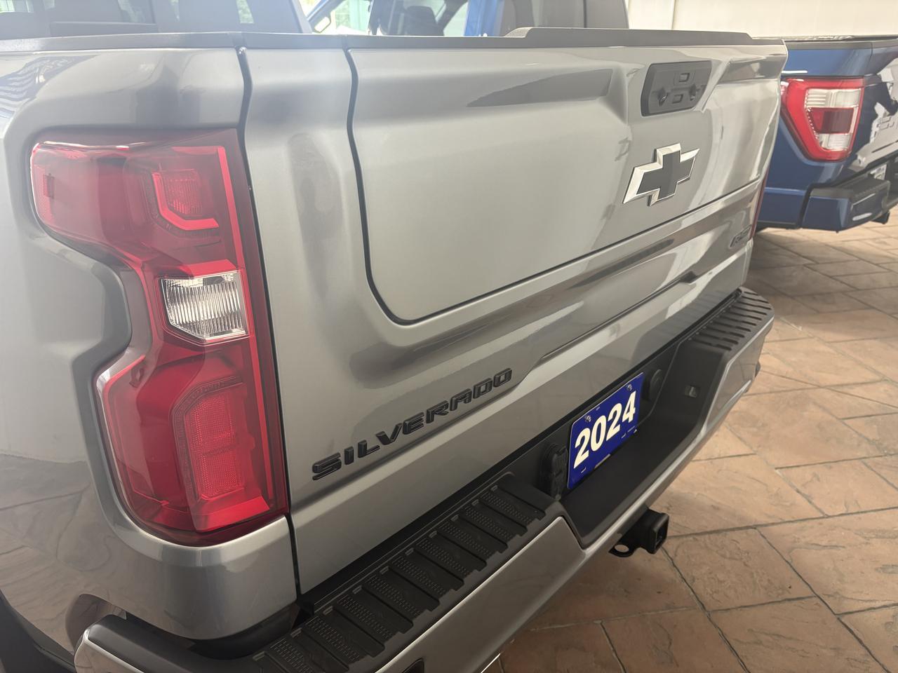 2024 Chevrolet Silverado 1500 RST 4WD CREW CAB Listowel ON
