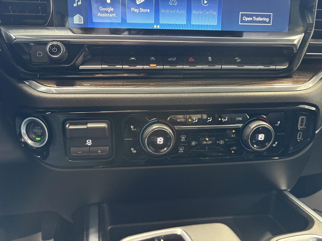 2024 Chevrolet Silverado 1500 RST 4WD CREW CAB Listowel ON