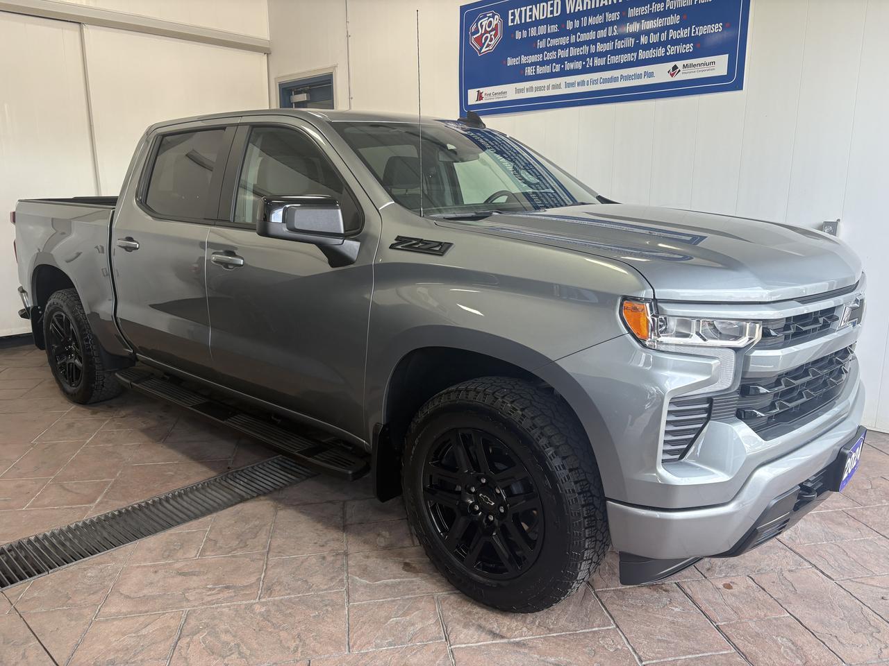 2024 Chevrolet Silverado 1500 RST 4WD CREW CAB