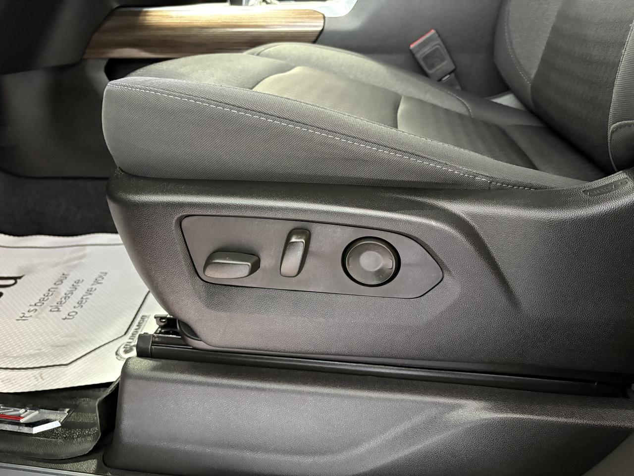 2024 Chevrolet Silverado 1500 RST 4WD CREW CAB Listowel ON