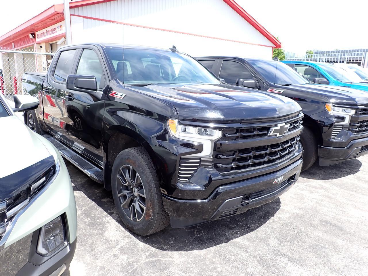 2024 Chevrolet Silverado 1500 RST 4WD CREW CAB
