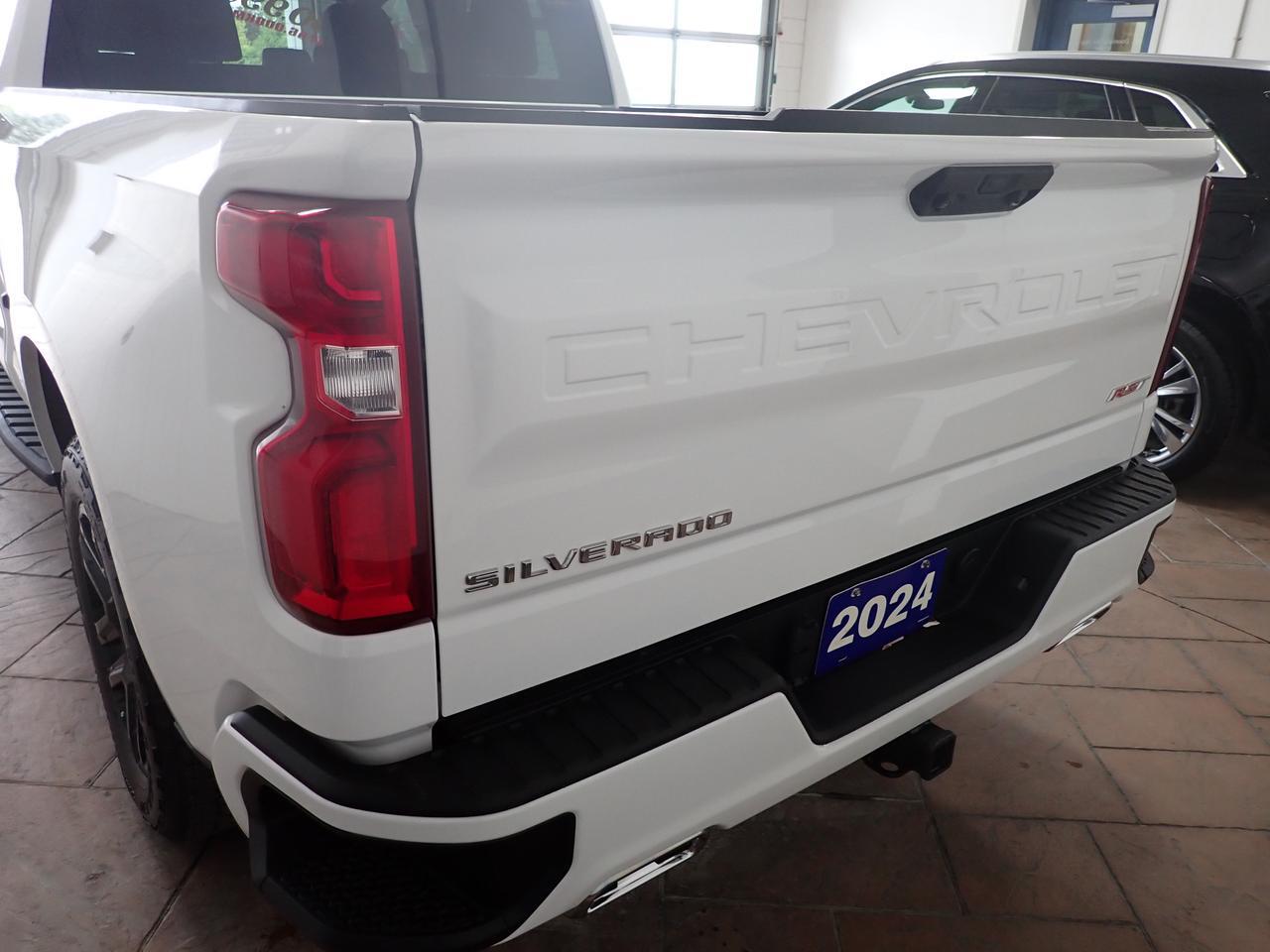 2024 Chevrolet Silverado 1500 RST 4WD CREW CAB Listowel ON
