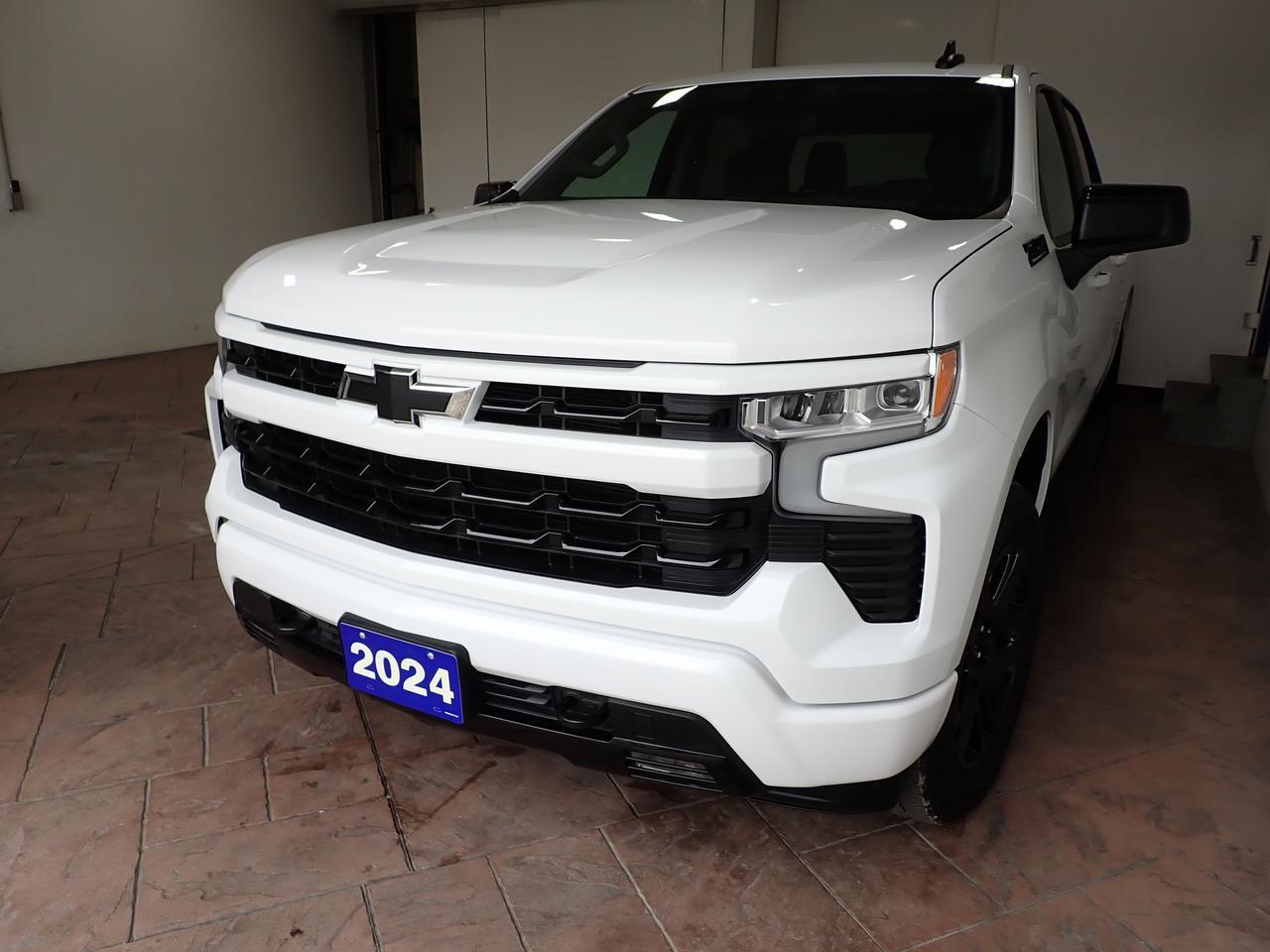 2024 Chevrolet Silverado 1500 RST 4WD CREW CAB NAVI Listowel ON