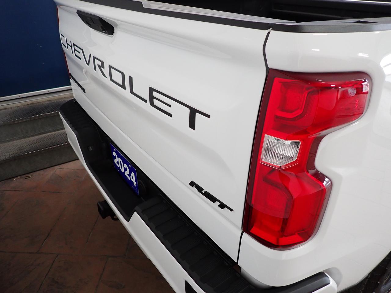 2024 Chevrolet Silverado 1500 RST 4WD CREW CAB NAVI Listowel ON
