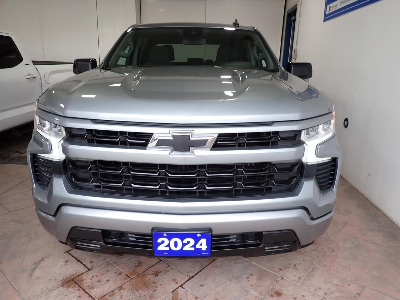 2024 Chevrolet Silverado 1500 RST 4WD CREW CAB Z71 5.5 BOX Listowel ON