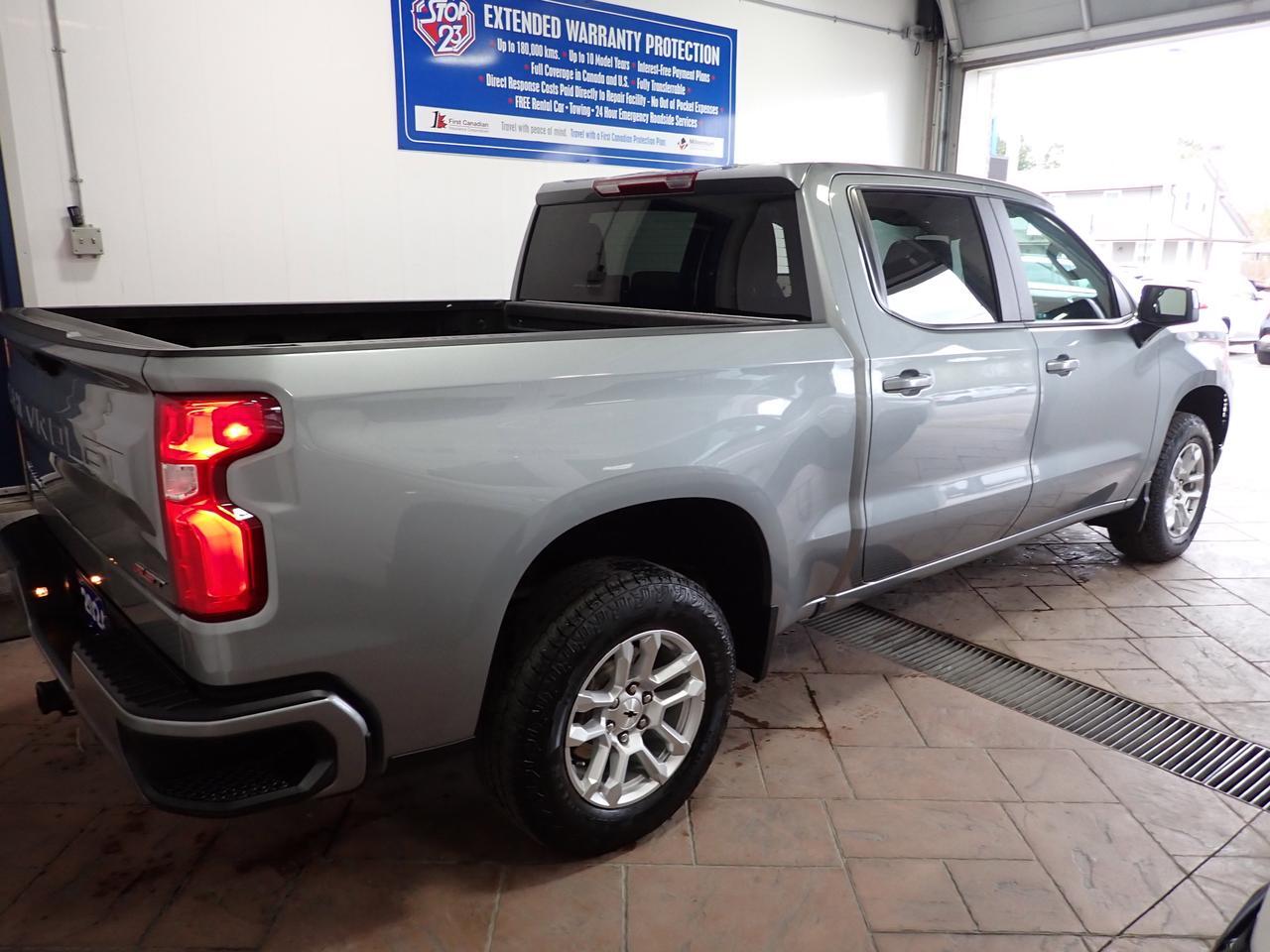 2024 Chevrolet Silverado 1500 RST 4WD CREW CAB Z71 5.8 BOX Listowel ON