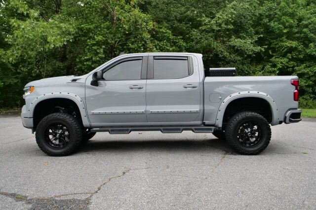 2024 Chevrolet Silverado 1500 RST 4X4 / AMERICAN LUXURY COACH / 5.3L V8! High Point NC
