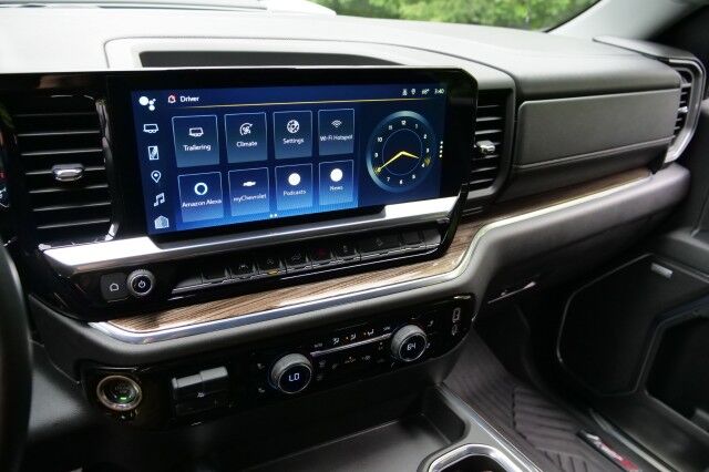 2024 Chevrolet Silverado 1500 RST 4X4 / AMERICAN LUXURY COACH / 5.3L V8! High Point NC