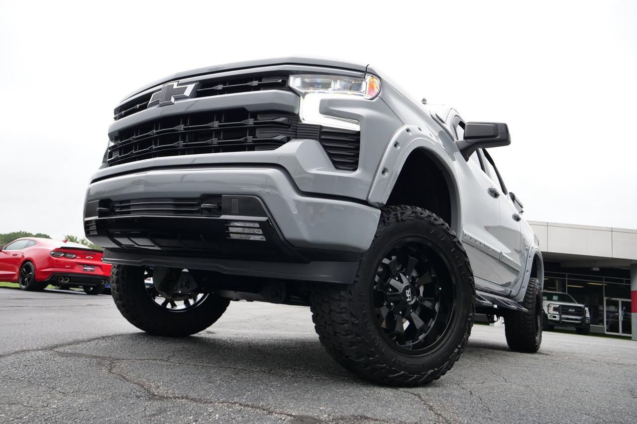 2024 Chevrolet Silverado 1500 RST 4X4 / AMERICAN LUXURY COACH / 5.3L V8! Lincolnton NC