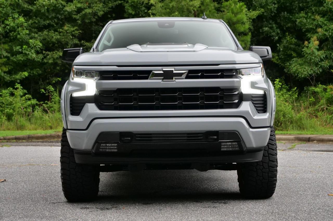 2024 Chevrolet Silverado 1500 RST 4X4 / AMERICAN LUXURY COACH / 5.3L V8! Lincolnton NC